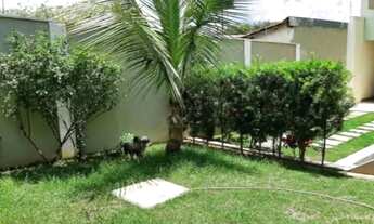 Imagem 4: Sobrado para venda possui 426 metros quadrados com 4 quartos em Vila Oswaldo Rosa - Goiâni