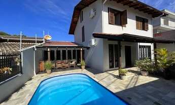 Imagem: CASA SOBRADO OPORTUNIDADE com 3 quartos