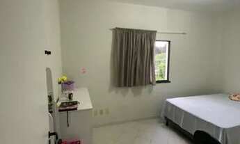 Imagem: Alugo quarto para menina no recreio, próximo