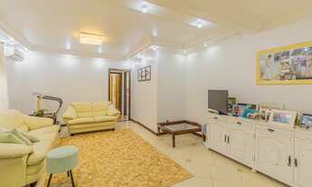 Imagem 4: Sobrado para venda tem 340 metros quadrados com 4 quartos em Costa e Silva - Joinville - S