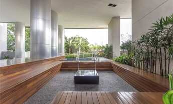 Imagem 6: Apartamento em andar alto. Com 1 dormitório