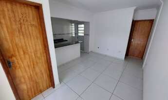 Imagem 4: JN) Casas individuais com 2 qtos, a 10 minutos da praia de Conceição!