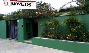 Imagem 2: Casa com piscina para venda em Peruibe em 3 lotes de terreno com lindo e maravilhoso jardi