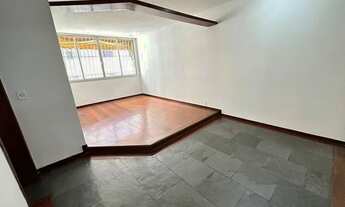 Imagem 2: Apartamento para venda possui 84 metros quadrados com 2 quartos em Icaraí - Niterói - RJ