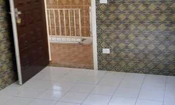 Imagem 4: Casa para aluguel e venda possui 300 metros quadrados com 4 quartos