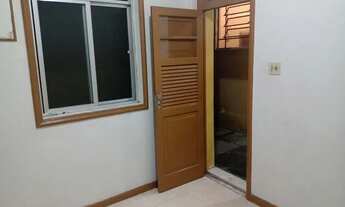 Imagem 7: Apartamento para aluguel tem 60 metros quadrados com 2 quartos, mais dependência