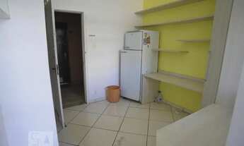 Imagem 2: Apartamento para Aluguel - Laranjeiras, 1 Quarto, 24 m2