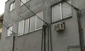 Imagem: Alugo Kitnet na Curicica