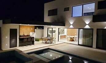 Imagem: Linda Casa de 3 Suítes sendo uma Master