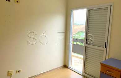 Imagem 7: Casa disponível para locação em condomínio de luxo, contendo 210m², 3 dorms e 2 vagas