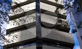 Imagem 3: Laje montada - 50m da Berrini!