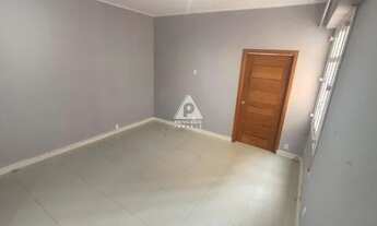 Imagem 3: Excelente Quarto e Sala completamente reformado