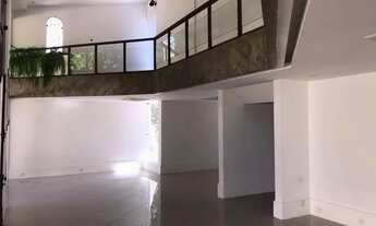 Imagem 7: Casa de condomínio sobrado para aluguel tem 480 metros quadrados com 5 quartos