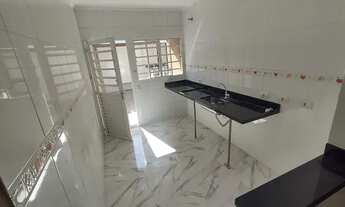 Imagem 7: Térrea para venda possui 175 metros quadrados com 2 quartos em Nova Cerejeira - Atibaia