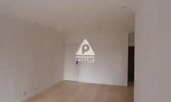 Imagem 3: Apartamento à venda, 3 quartos, 1 suíte, 2 vagas, BARRA DA TIJUCA - RIO DE JANEIRO/RJ