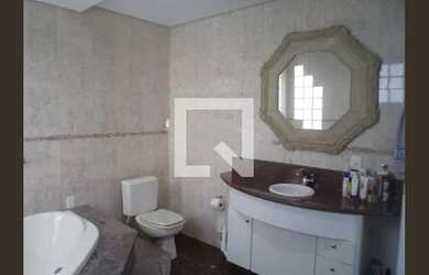 Imagem 6: Casa à Venda - Fernão Dias, 4 Quartos, 46000 m2