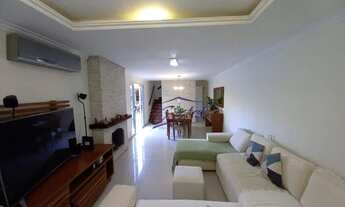 Imagem 3: Casa em Condomínio, piscina, 3 vagas