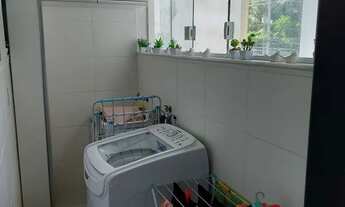 Imagem 4: Apto para dividir no Costa Azul, somente para mulheres