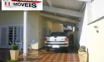 Imagem 2: Casa para venda em Peruibe com ótima localização. 3 dormitórios, sendo uma suíte, cozinha