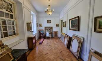 Imagem 6: Casa da época do império muito bem conservada, podendo ser comercial ou residencial