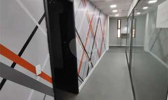 Imagem 7: SALAS COMERCIAIS 360m² COM 9 VAGAS DE GARAGEM NA CHÁCARA SANTO ANTONIO - VENDA / LOCAÇÃO