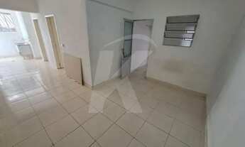 Imagem 2: Casa com 2 dormitórios, sala, cozinha, banheiro, área de serviço