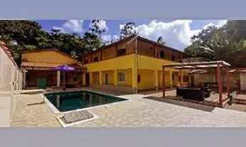 Imagem 7: Casa com piscina