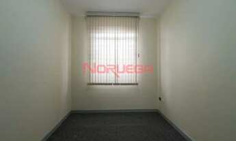 Imagem 4: Casa Comercial para Locação em Curitiba-PR, Bairro Alto - 7 Salas, 2 Banheiros, 5 Vagas de