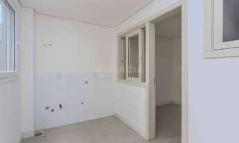 Imagem 6: Casa em Condomínio com 4 suítes e 2 vagas de garagem no bairro Tristeza