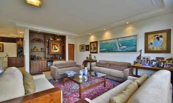 Imagem 2: APARTAMENTO À VENDA - 246m2 - 5 quartos/2 suítes - vazado - SQS 114 - Asa Sul - Brasília