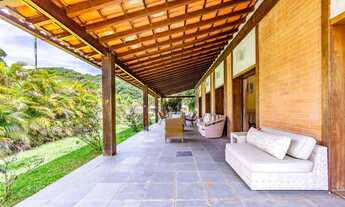 Imagem 7: Casa linear com 5 suítes no bairro Comary, Teresópolis