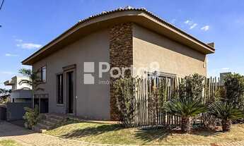 Imagem 3: Casa à venda no Village Damha IV Mirassol - 3 suítes, 208m² de construção