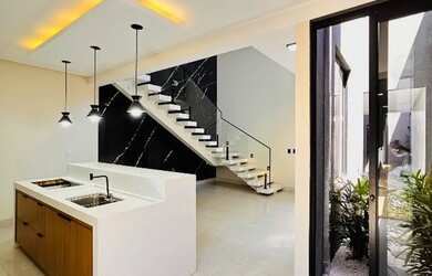 Imagem 7: Sobrado com piscina e planejados no Alvorada / São Carlos