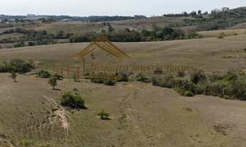 Imagem: Sítio com 55,24 hectares para pecuária