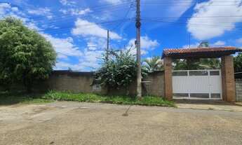 Imagem: Chácara com piscina e com 3 suites