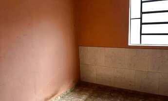 Imagem 6: Casa 2/4, mais dois barracos , forro de gesso, Vila Brasil - Anápolis - GO