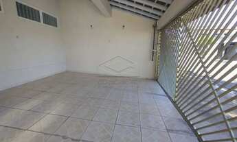 Imagem: CASA AMPLA PRÓX A PRAÇA DA HÍPICA COM