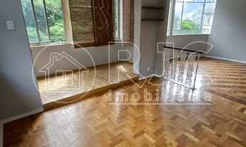 Imagem: Imóvel para venda possui 242 metros quadrados