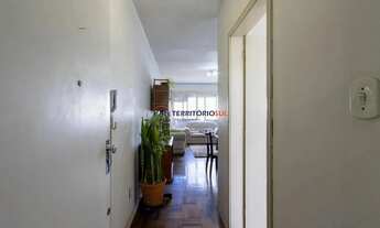 Imagem 2: Apartamento de 3 dormitórios com uma vaga de garagem à venda no bairro Menino De