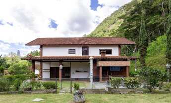 Imagem 2: Casa com 3 quartos em condomínio na Granja Guarani, Teresópolis