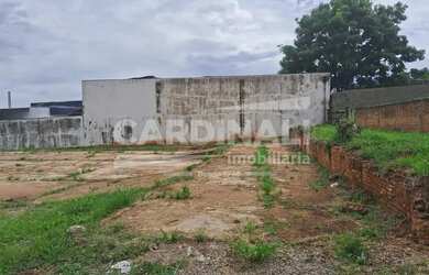 Imagem 5: Terreno amplo com localização espetacular, pronto para empreendimentos