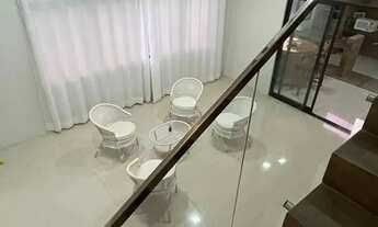 Imagem 5: Encantadora Casa Cond. fechado com 428m2 em Alto Padrão