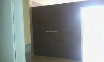 Imagem 2: Sala Comercial de 60m² com Banheiro Social para Aluguel