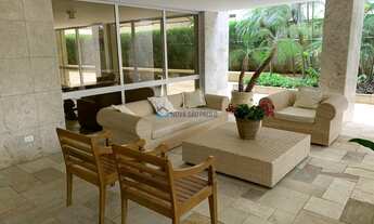 Imagem 2: Apartamento de 185m², 3 dormitórios, 1 suíte, 2 vagas, andar alto