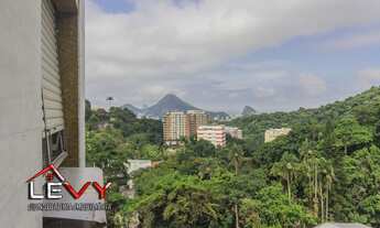 Imagem 2: Apartamento de 230 metros quadrados no bairro Gávea com 4 quartos