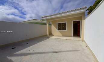 Imagem 2: Casa para Venda em Maricá, Jardim Atlântico Leste (Itaipuaçu), 2 dormitórios, 1 suíte, 2 b