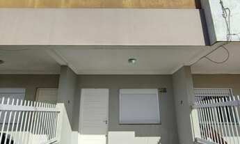 Imagem: Sobrado junto a local de moradores