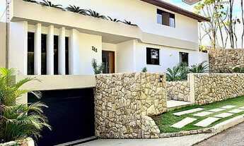 Imagem 2: Casa de condomínio para venda com 656 metros quadrados com 5 quartos