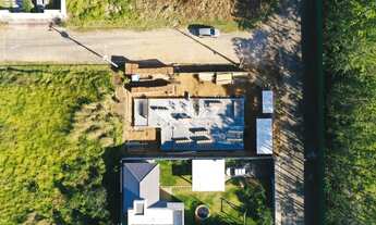 Imagem 5: Casa para venda tem 153 metros quadrados com 3 quartos em Campeche - Florianópolis - SC