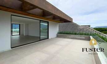 Imagem 2: Casa para venda possui 900 metros quadrados com 5 quartos em Barra da Tijuca - Rio de Jane